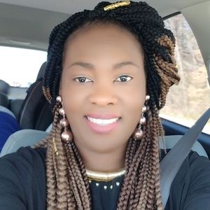 Meet your Posher, Christy